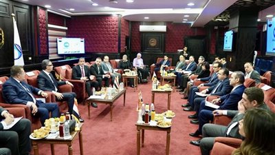قيادات 