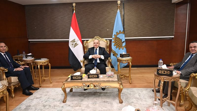 محافظ الغربية 