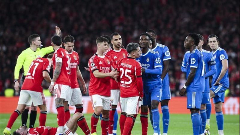 ريال مدريد وبنفيكا
