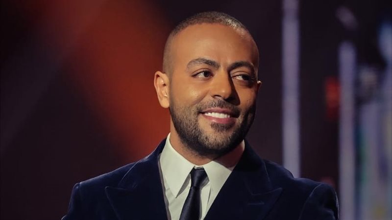تامر عاشور 