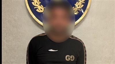 سقوط المتحرش في شوارع القاهرة.. الداخلية تكشف تفاصيل فيديو الاعتداء على سيدة