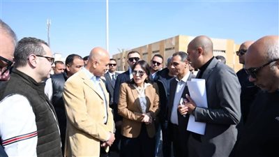 وزيرة الإسكان تعلن خطة تطوير الخدمات ومواجهة العشوائيات بمدينة الشروق