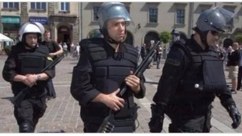 بولندا 