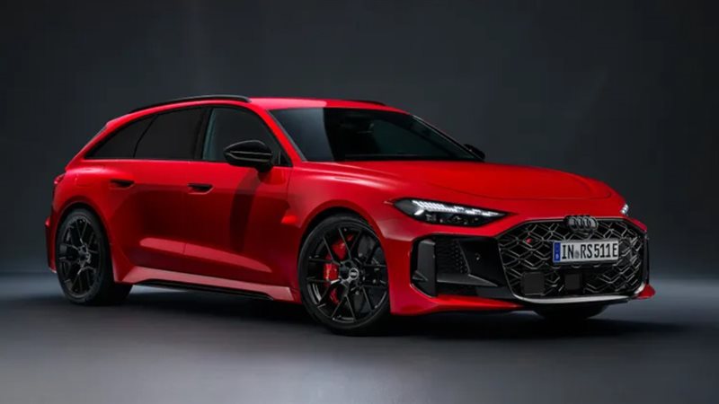 أودي تكشف عن RS5 سيدان وAvant 2027 بنظام PHEV هجين