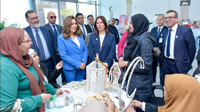 وزيرة التنمية المحلية 