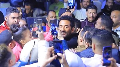 “إفراج” يخلق حالة فوضى في شوارع القاهرة.. عمرو سعد يشعل مواقع التصوير