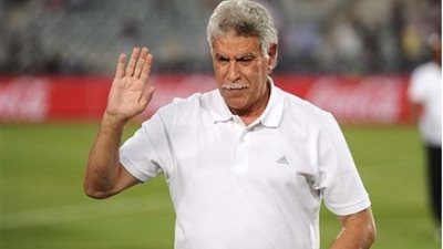 عبد الرحيم كمال يعلق على هزيمة المنتخب: «لازم نعمل تمثال لهذا الرجل»
