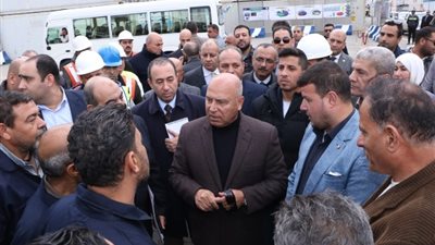 بدء أعمال البنية الفوقية لمحطة حاويات تحيا مصر 1 بميناء دمياط