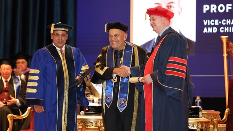 الجامعة البريطانية