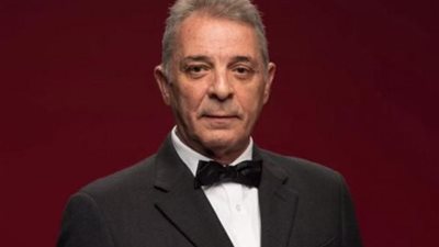 محمود حميدة: أنا ضد إلغاء المهرجانات بسبب فلسطين، والممثل لو أبوه مات بيشتغل