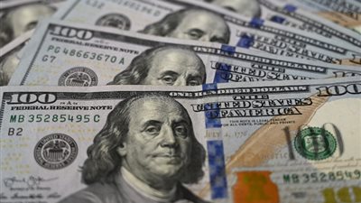 أسعار الدولار، تعرف على سعر العملة الخضراء مقابل الجنيه المصري السبت 3-2-2024