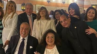 أحمد التهامي يهنئ عمر عبد العزيز  بعقد قرانه: «مبروك لأخويا الكبير»
