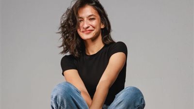 «صوت النملة دي زي صوت ماما»، أميرة أديب تكشف حقيقة مهنة والدتها