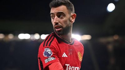 «فيرنانديز» يقود تشكيل مانشستر المتوقع أمام وست هام  بالدوري الإنجليزي