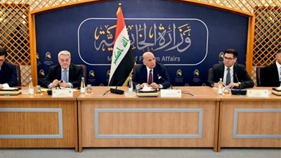 بعد الهجمات الأمريكية، العراق يرفض استخدامه لتصفية الحسابات بين الدول