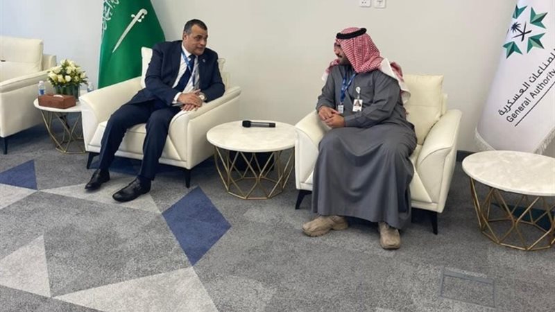 وزير الدولة للإنتاج الحربى بالسعوديو