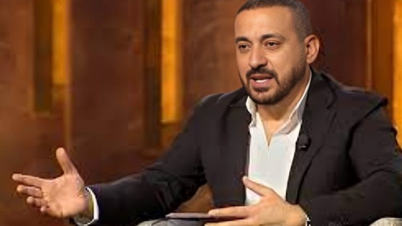 المطرب والممثل دياب
