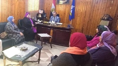 «صحة دمياط» تبحث مع الإدارات الاستعداد لدخول منظومة التأمين الشامل