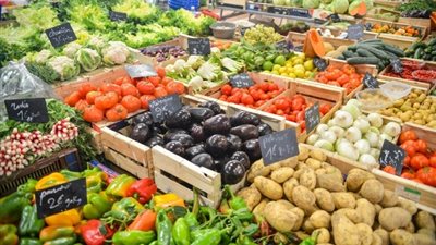 أسعار الخضروات اليوم الخميس في سوق العبور للجملة