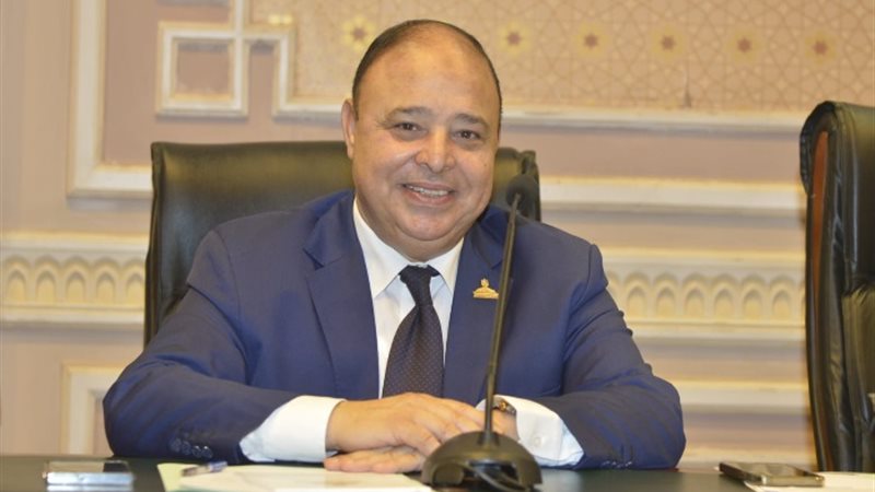 الدكتور حسين خضير