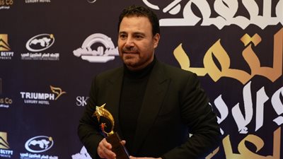 عاصي الحلاني: تشرفت بالعمل مع الشرنوبي وأطالب بتكريم أبو السعود