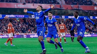 تشكيل إيفرتون الرسمي لمواجهة المان سيتي في الدوري الإنجليزي 2024