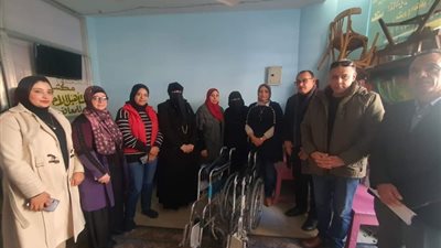 «تضامن دمياط» تسلم عددا من الكراسي المتحركة لذوي الاحتياجات الخاصة