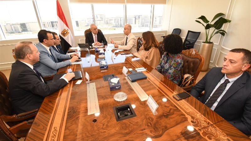 الدكتور عاصم الجزار، وزير الإسكان والمرافق والمجتمعات العمر