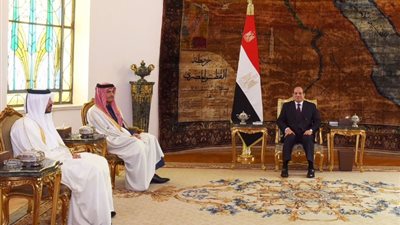 الرئيس السيسي يستقبل وزير خارجية دولة قطر لبحث التهدئة في غزة