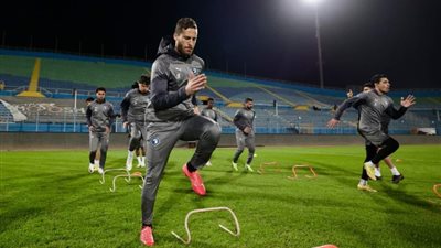 «بيراميدز» يواصل استعداداته لمواجهة «زد» غدا في دوري نايل