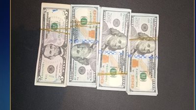 ضبط تاجر عملة بميناء القاهرة الدولي خلال تهريبه 36 ألف دولار أمريكي