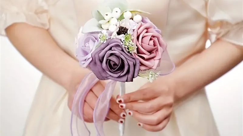 زهور عيد الحب