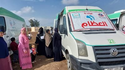 «صحة دمياط» توقع الكشف الطبي بالمجان على 1700 مواطن