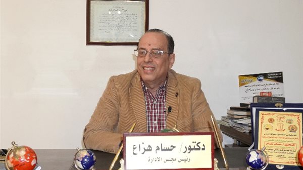الدكتور حسام هزاع