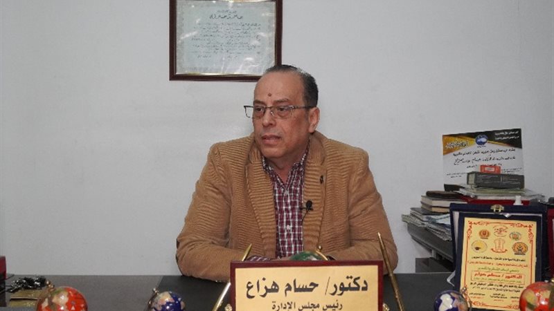 حسام هزاع الخبير السياحي