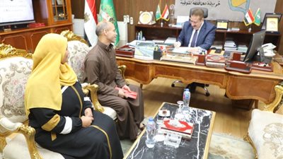 استجابة لـ«الجمهور»، محافظ المنوفية يقرر صرف مساعدات عاجلة لأسرة فتاة ضمور العضلات