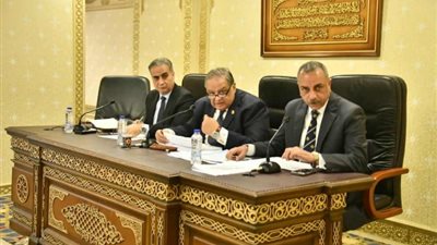 تعرف على تفاصيل تعديلات قانون تغليظ عقوبة إهانة الموظفين العموميين