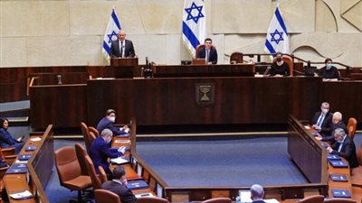 الكنيست الإسرائيلي يتحدى العدل الدولية ويعيق إقامة دولة فلسطينية