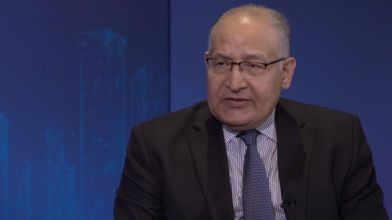 السفير عزت سعد