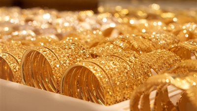 شعبة المجوهرات: الذهب خسر 30% من قيمته وتوافر الدولار السبب
