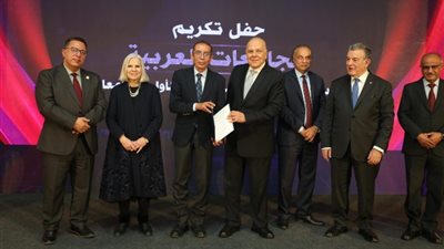 «مصر للعلوم والتكنولوجيا» تتسلم شهادة نجاحها في التصنيف العربي للجامعات