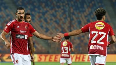 إصابة لاعب الأهلي بارتجاج في المخ ونقله للمستشفى