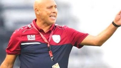 الاتحاد القطري يجدد تعاقده مع مدرب المنتخب حتى عام 2026