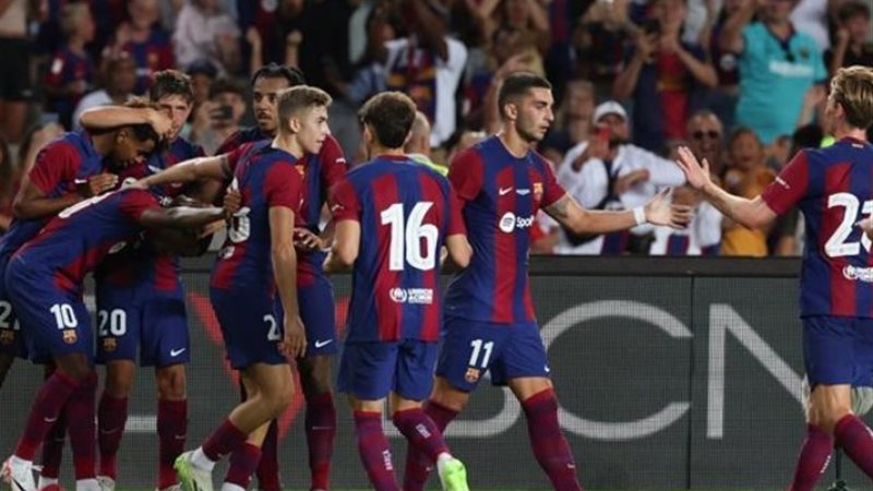 برشلونة