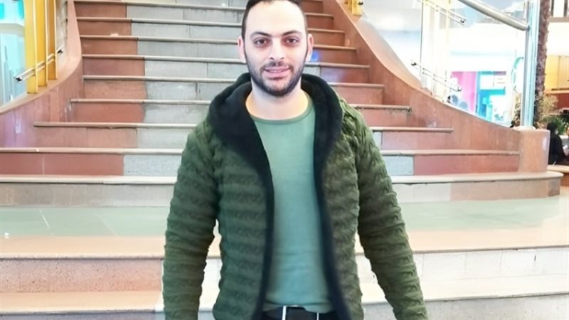 الشاعر الغنائي أسامة مصطفى