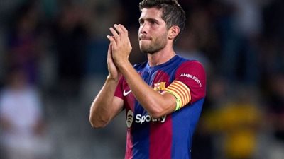بسبب «امرأة»، نجم برشلونة يرفض الانتقال إلى الدوري السعودي