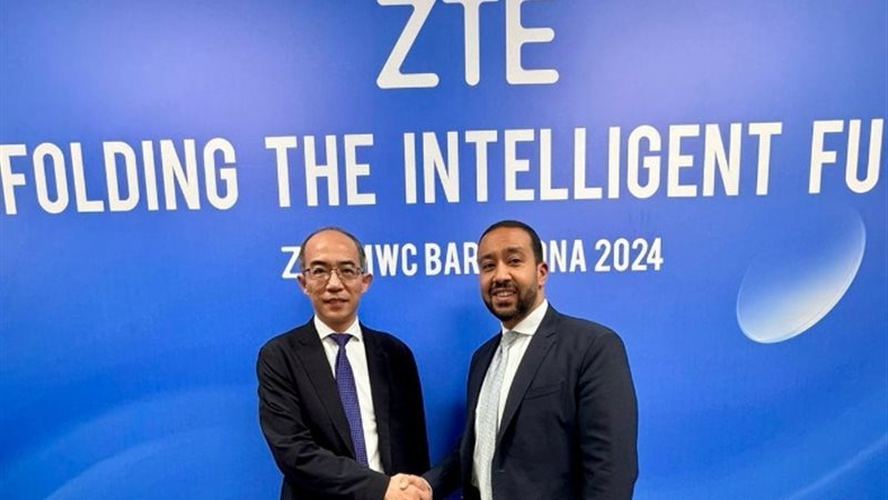 رئيس المصرية للاتصالات ورئيس ZTE