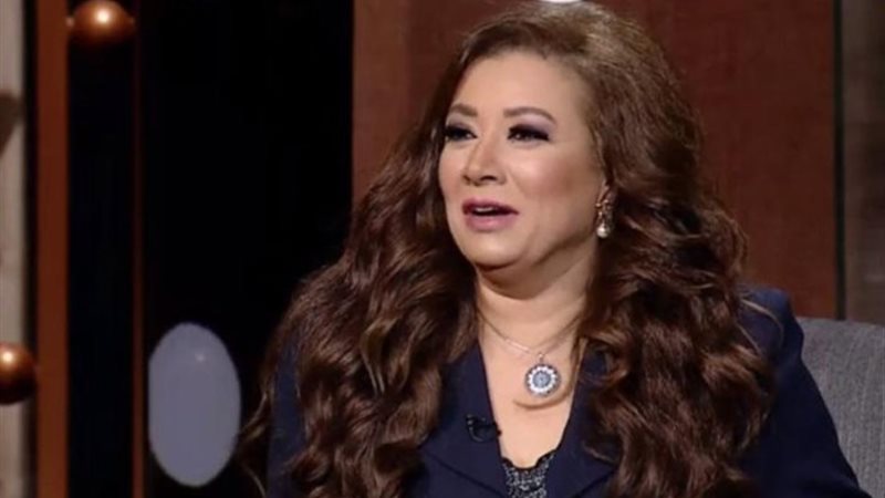 الفنانة انتصار