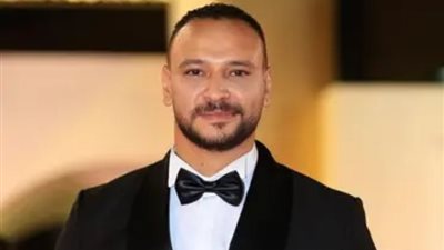 تعرف على رد فعل أحمد خالد صالح بعد علمه بوفاة حلمي بكر
