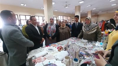 جامعة حلوان ووزارة التضامن يقيمان معرضا للأسر المنتجة